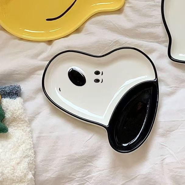 Snoopy & Pochacco Themed Plates