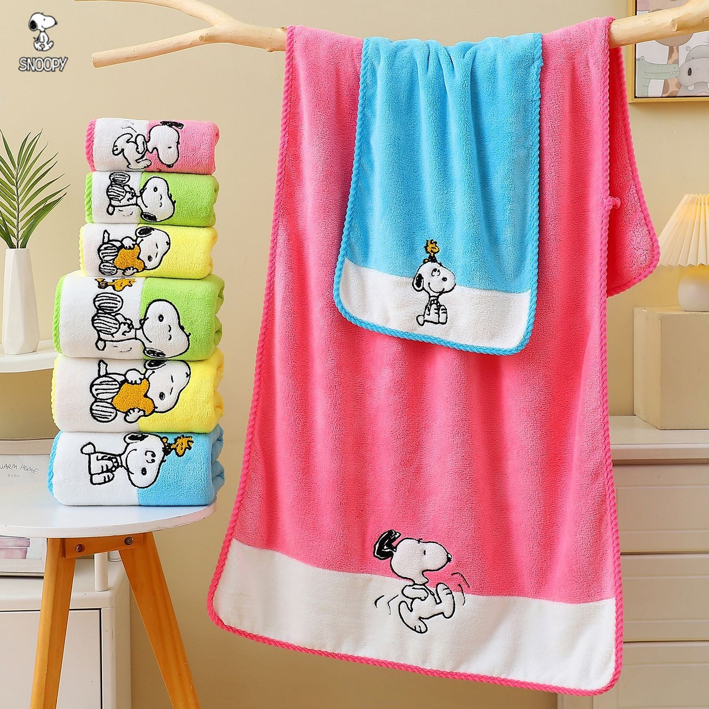 Snoopy Licensed Towel &amp; Bath Towel Se