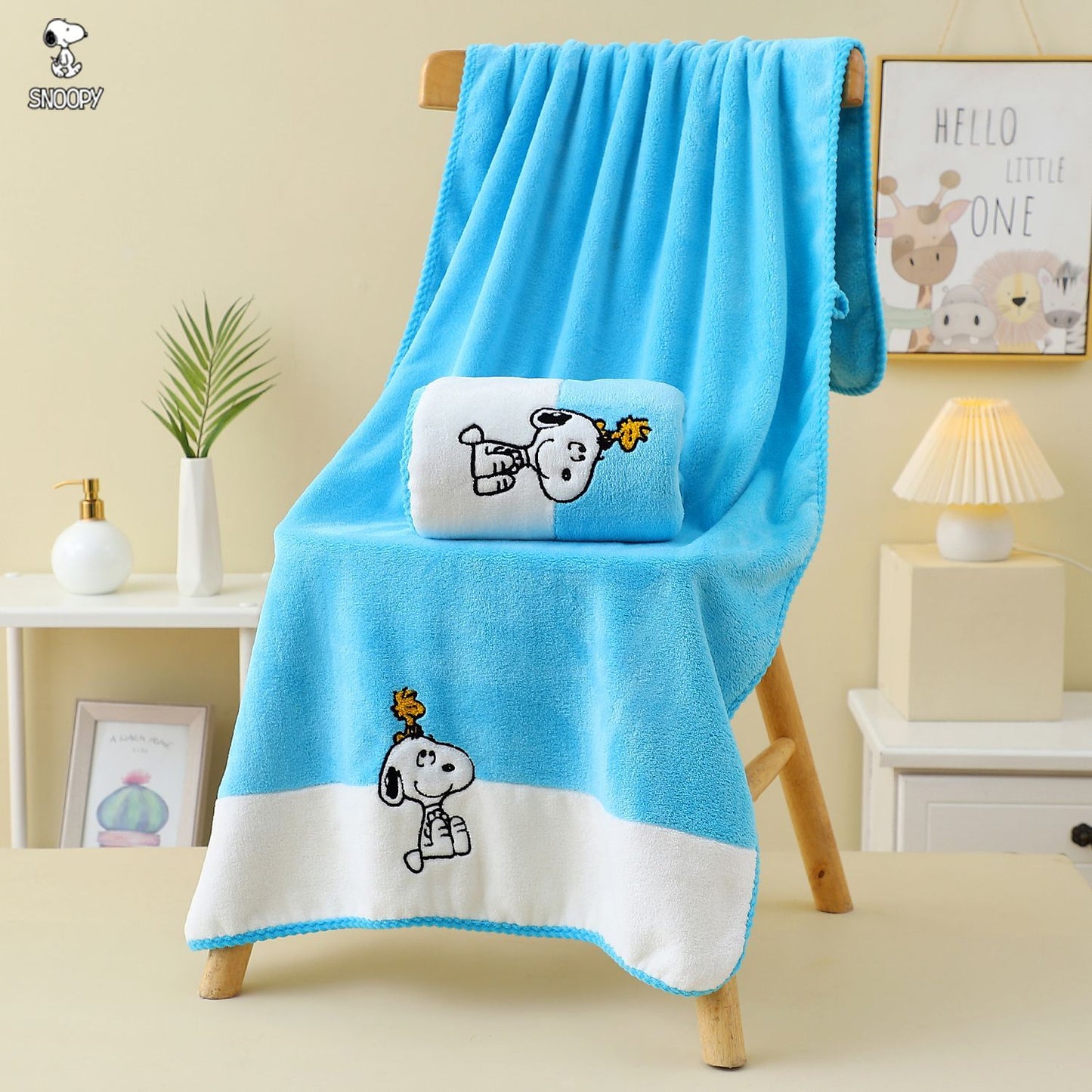 Snoopy Licensed Towel &amp; Bath Towel Se