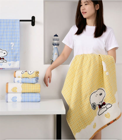 Snoopy Plaid Embroidered Towel