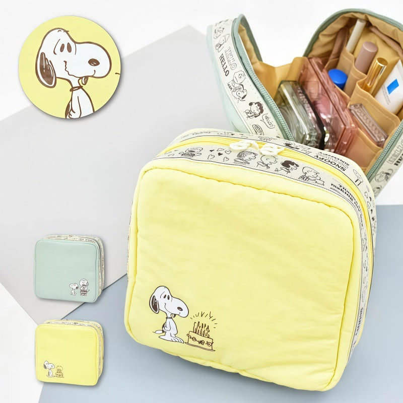 Snoopy Compartment Makeup Bag