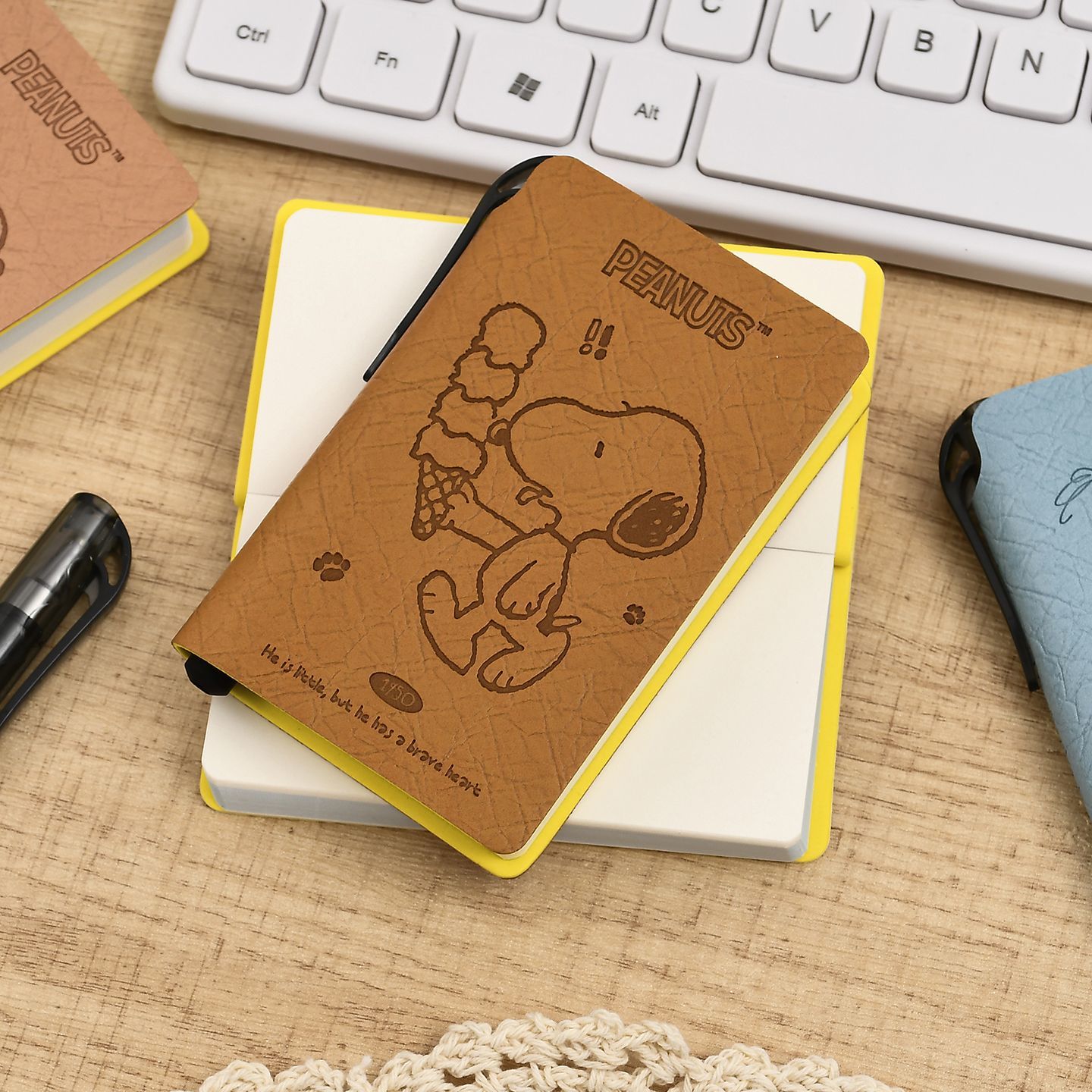 Snoopy Portable Pocket Notebook